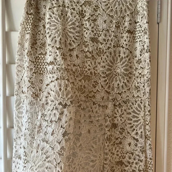 ALEXIS NWT Micah Maxi Lace Skirt Slit Front Mermaid - Picture 9 of 11